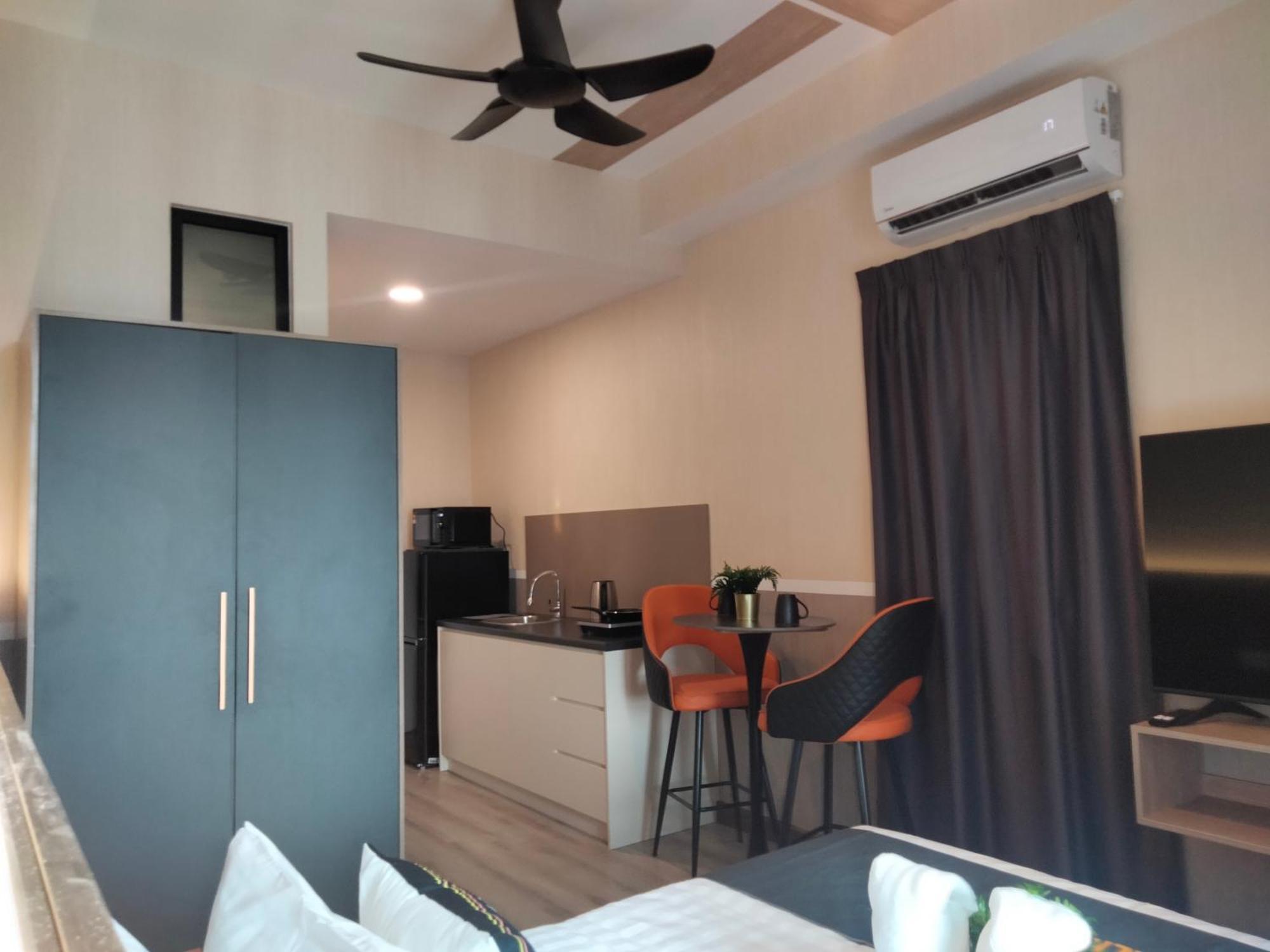 Bangsar South Botanical I Bed & Pillow Kuala Lumpur Exterior photo